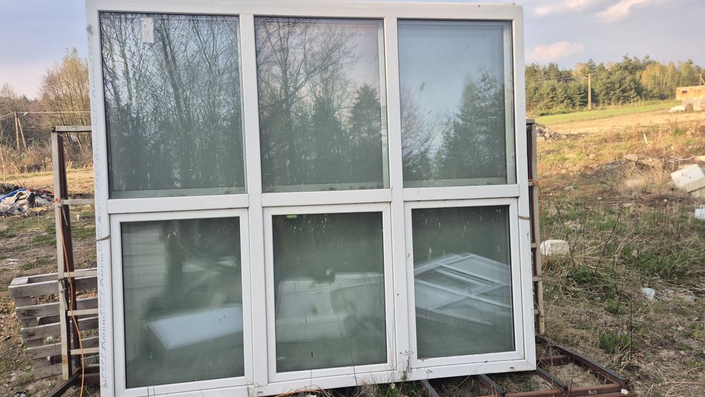 Okna pcv  256  x 227 cm