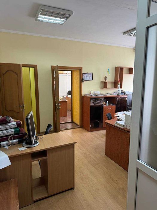 Продаж комерційної нерухомості м. Обухів , вул. Каштанова 6