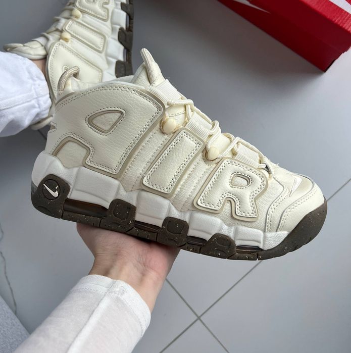 8 кольорів (36-45) Nike Air More Uptempo: 2 699 грн. - Кроссовки