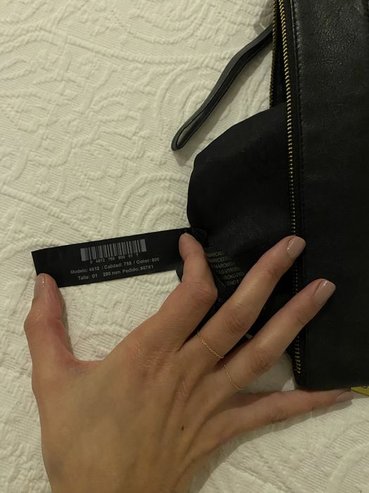 Carteira/clutch em pele, MassimoDutti