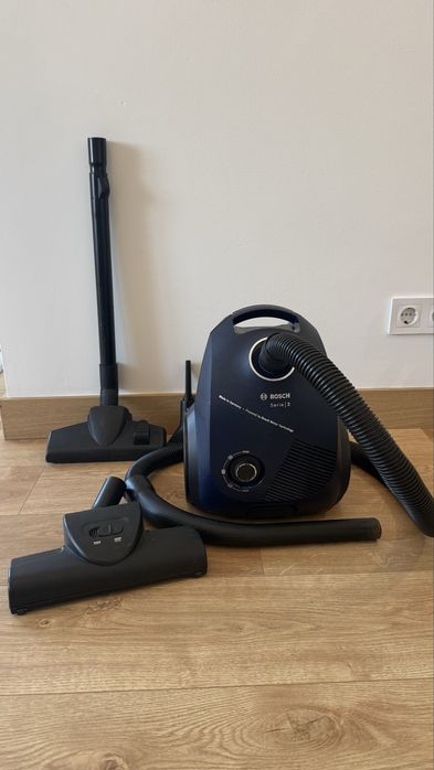 Aspirador Bosch totalmente funcional
