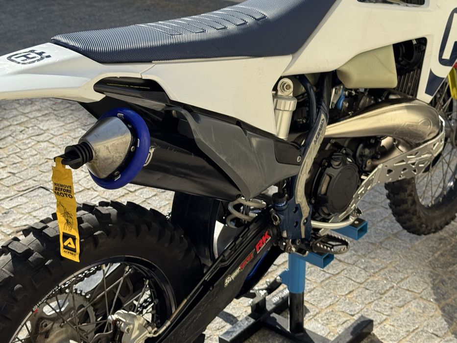 Husqvarna 300 TPI Hard Enduro