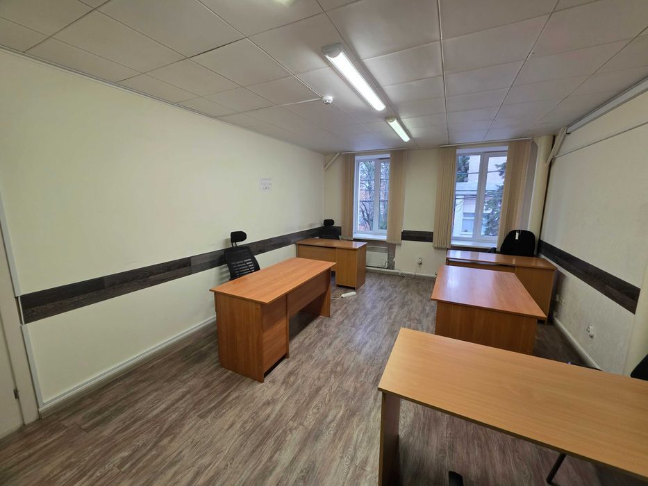 Свой офис 25 м в БЦ с генератором(все включено)