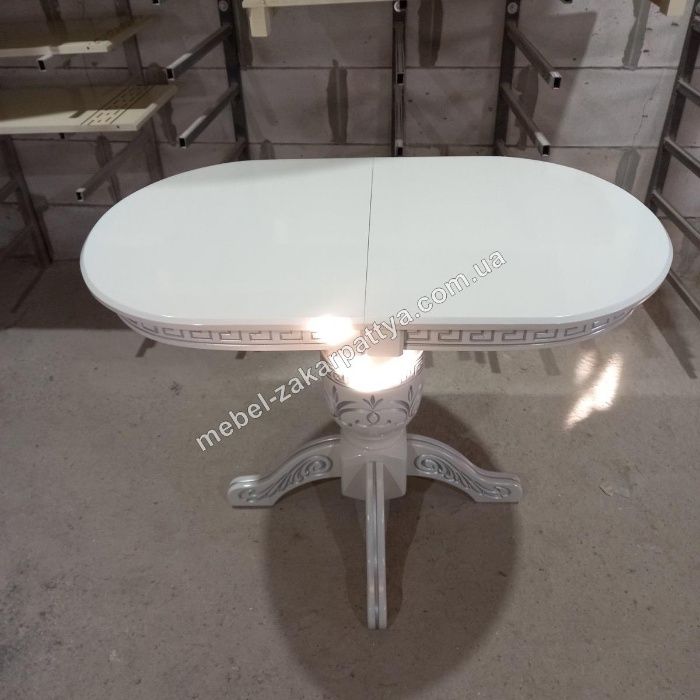 Обеденный стол. Овальний кухонний стіл. Круглий обідній стіл. Стол