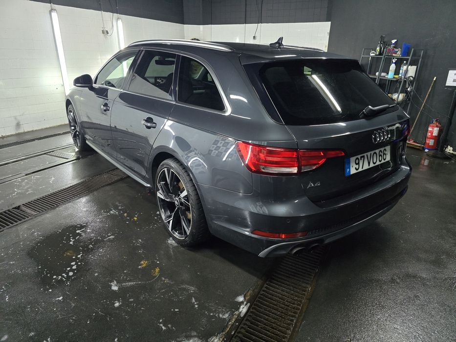 Audi a4 s line 190cv