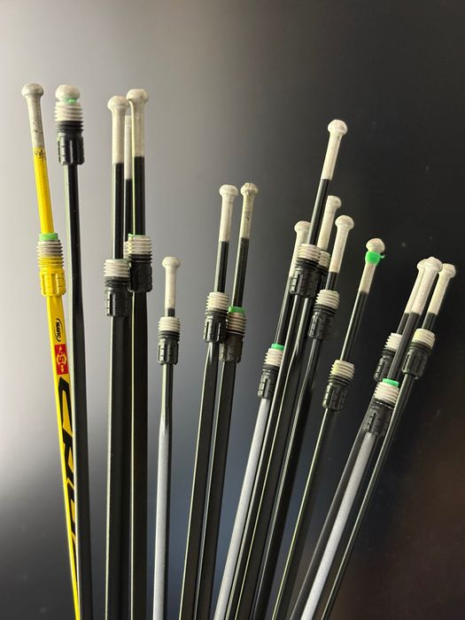 Roda Mavic SLR 29 (Frt) eixo 15x100 mais raios novos)