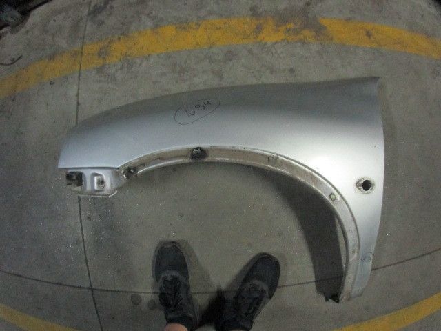Guarda-lamas esquerdo OPEL Corsa B