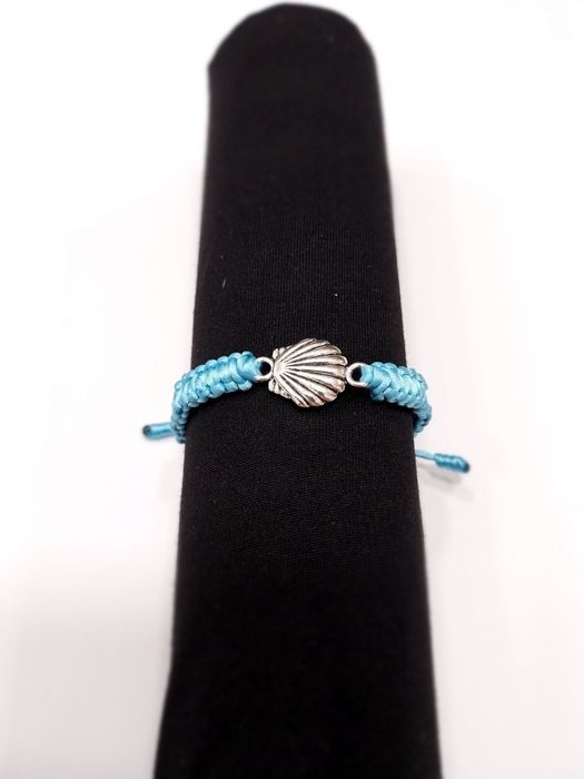 28. Bransoletka sznurkowa Handmade niebieska + muszelka (r. 12-22)