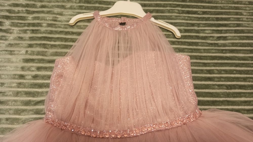 Випускне дитяче плаття