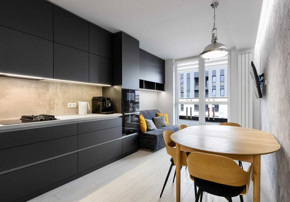 1 кімнатна квартира з авторським ремонтом,просторою терассою  та паркінгом в Вікінг Парк на вул.Зелена