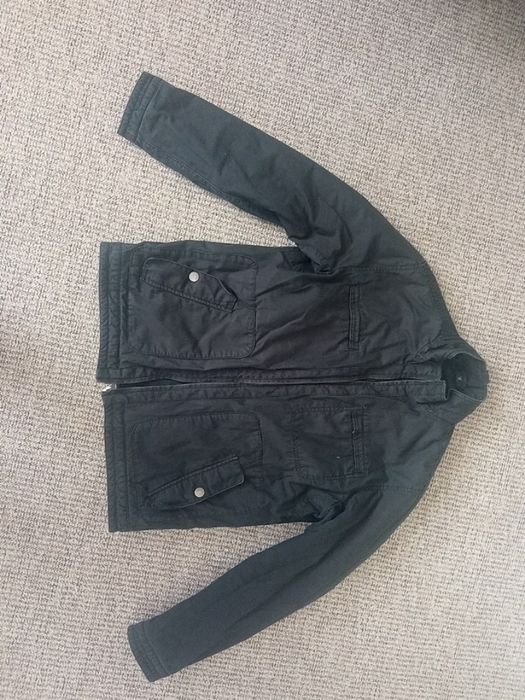 Куртка демисезонная.