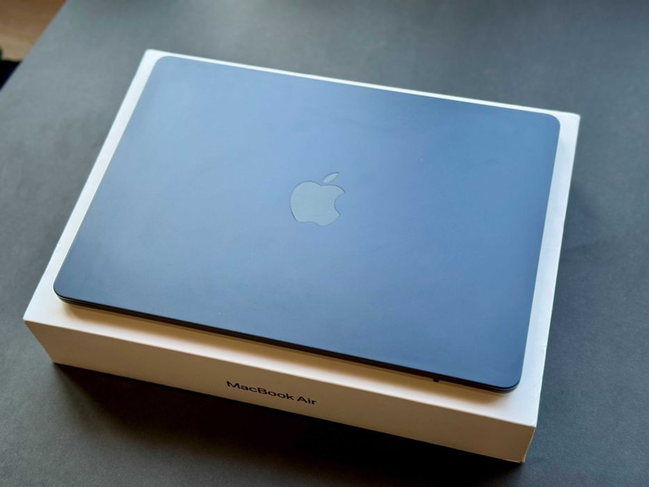 Laptop MacBook Air M2 8GB RAM / 256GB SSD Granatowy Na gwarancji Apple