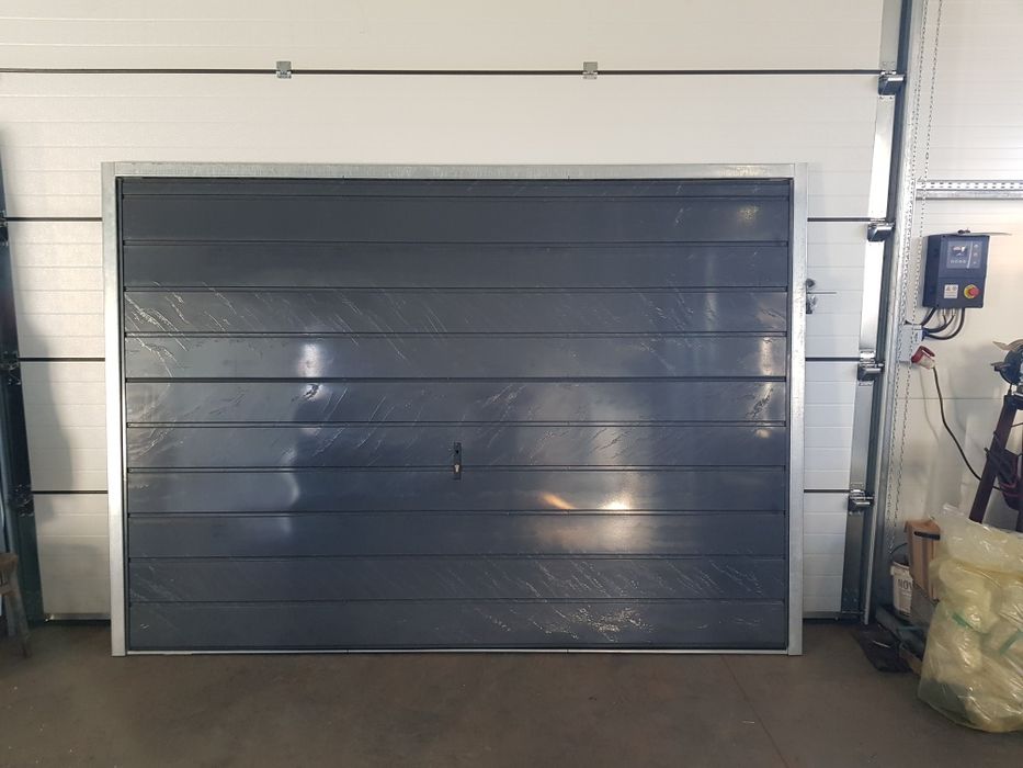 Brama garażowa PRODUCENT