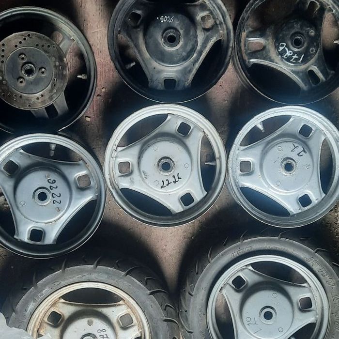 Диск на скутер Honda dio tact lead Suzuki lets  1 2 new address v 125 zz inch up Sport 110  Yamaha jog Sa 16 zr sa 36 sa 39 sa vino sa 37 vino 3jk