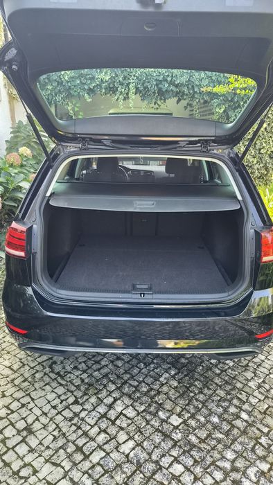 Volkswagen Golf Variant 1.6 TDI DSG – Dez de 2017