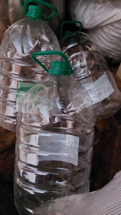 Продам канистра 6л