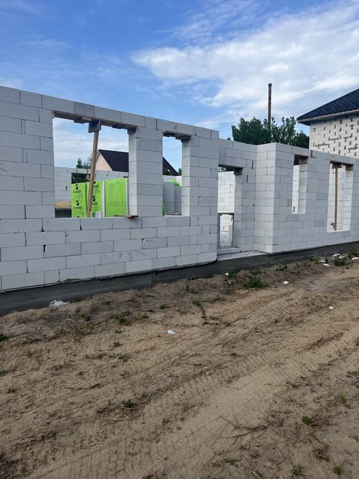 Професійна кладка , цегли , блоків