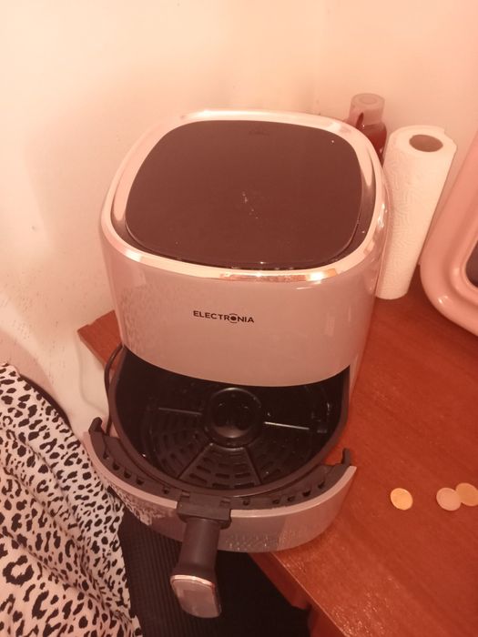 Vendo airfray e bom estado