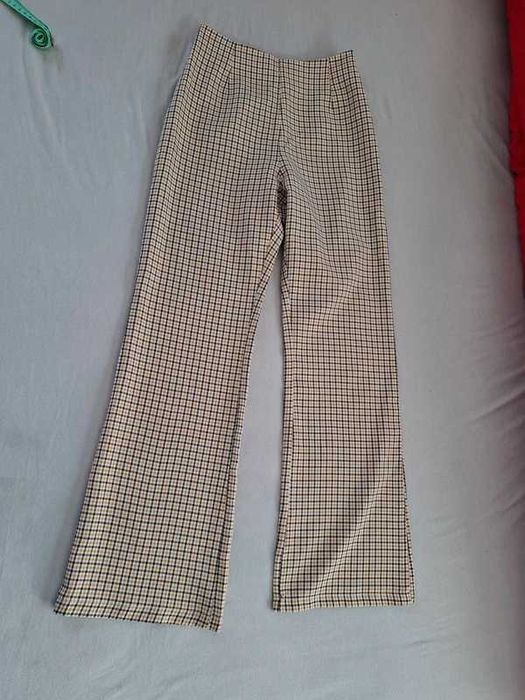 Spodnie w kratkę, z szersza nogawka, roz xs