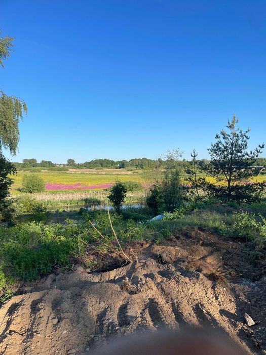 Działka budowlana Doktorce 1200 m² położona na wzniesieniu z widokiem na dolinę Narwi - Widok 2