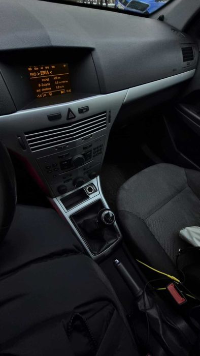 Opel Astra Opel Astra III właściciel od 2013 roku zadbany