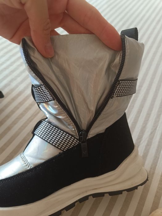 Зимние ботинки на девочку