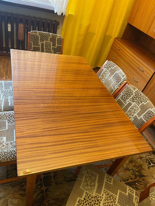 Stół z krzesłami 6 sztuk lata 70-te