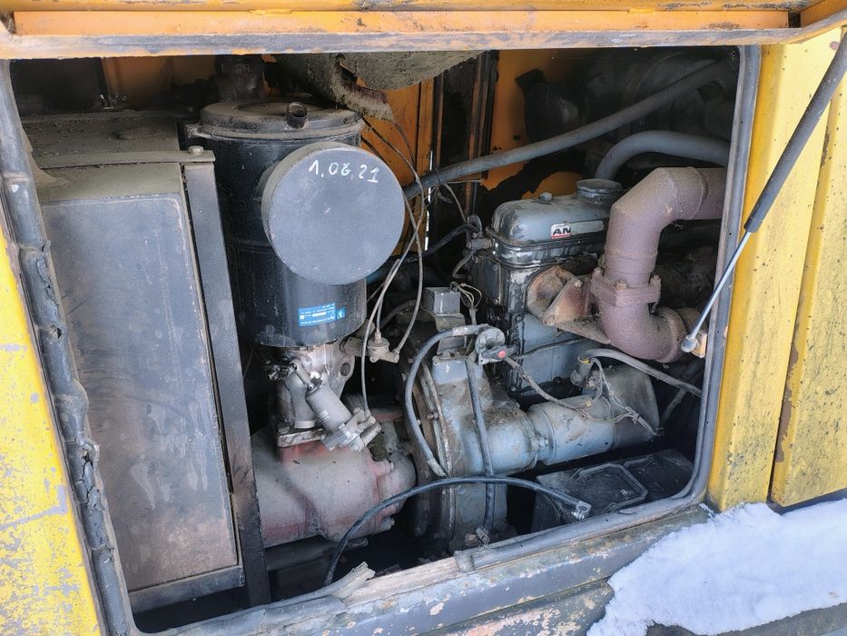 Sprężarka kompresor śruby duża 6 cylindrów turbo