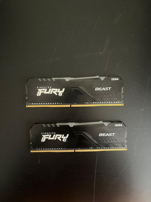 Kingston Fury RGB 2x8GB DDR4 3600mhz CL17