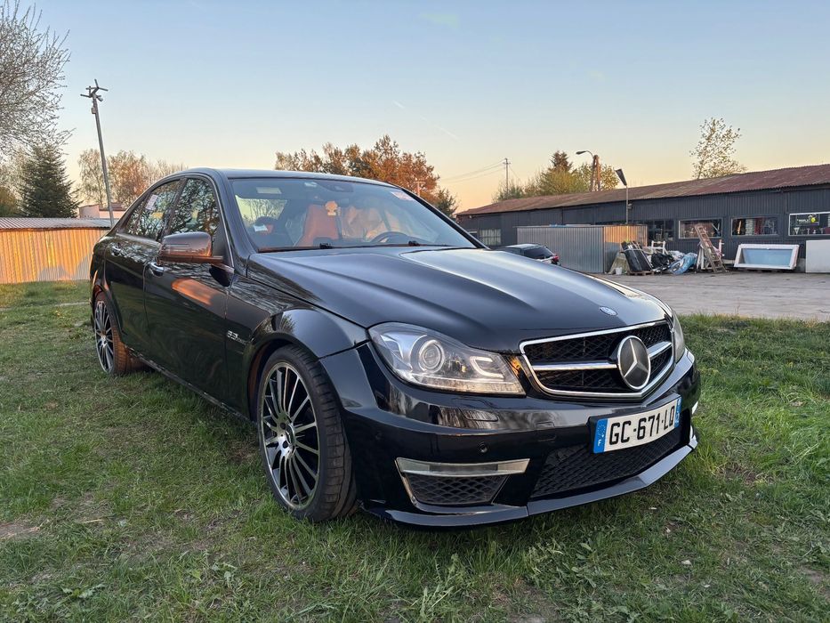 Mercedes-Benz Klasa C 6.3 AMG