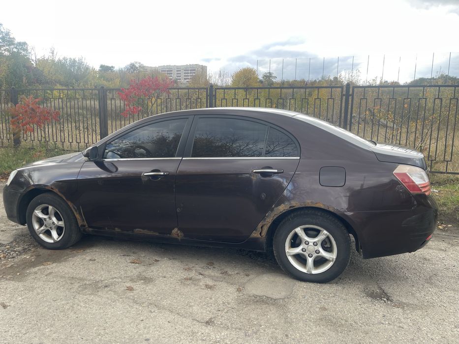 Geely Emgrand 7 (EC7) 2012