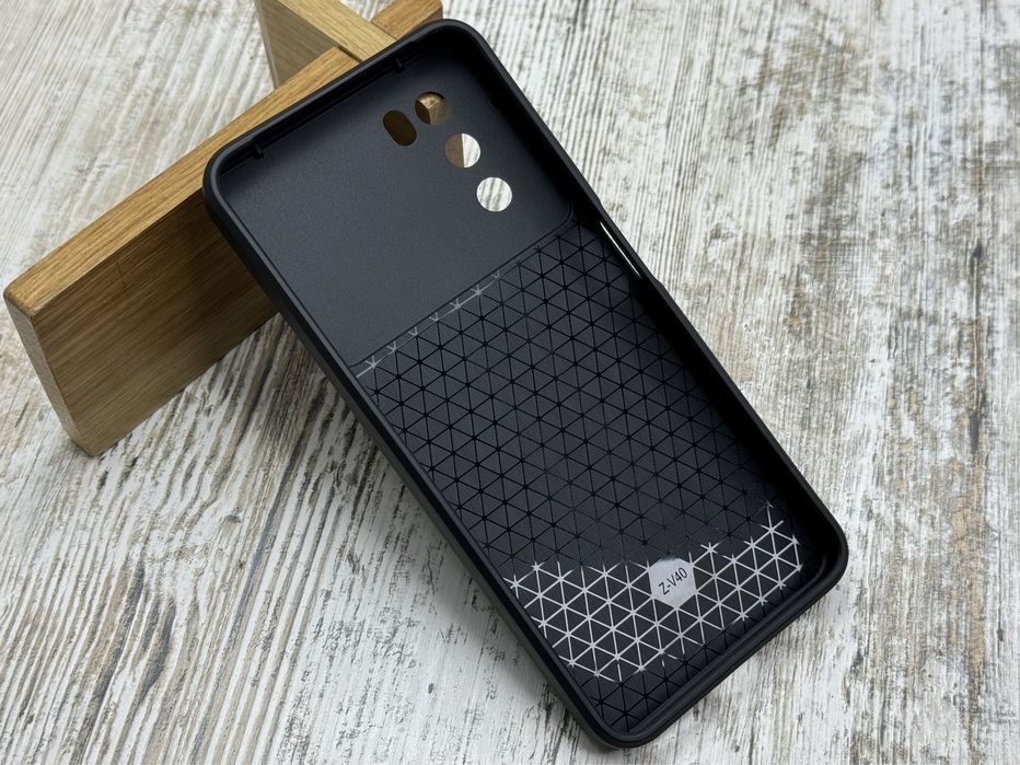 Чехол противоударный на ZTE Blade V40/ V40 Vita/ A72 Чохол