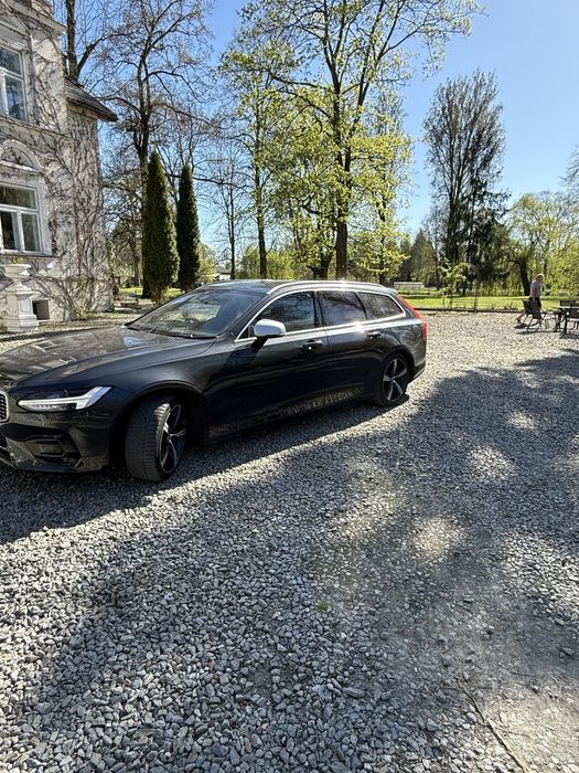 Volvo v90  R Design kombi