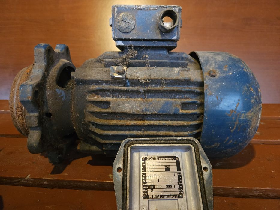 Silnik trójfazowy 1,85kW, 2855 obr/min