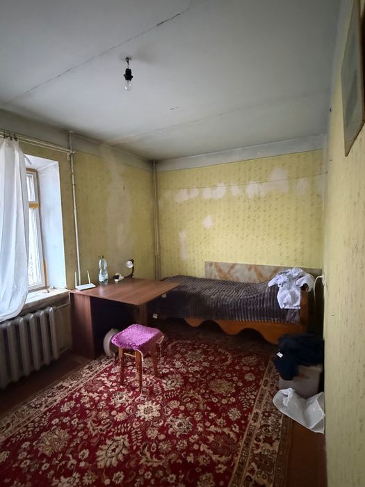 Підселення для дівчини