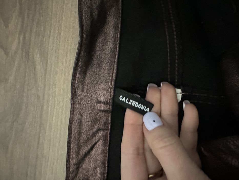 Spodnie s metaliczne calzedonia rurki