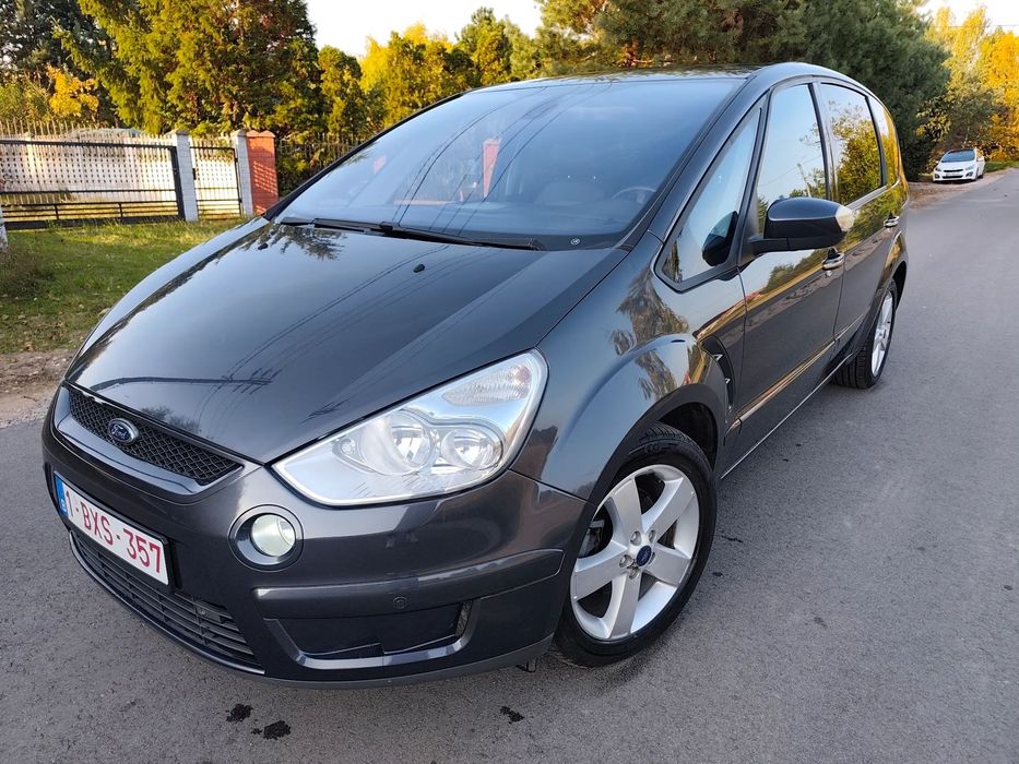 Ford S-Max