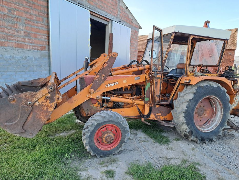 Koparko ładowarka Fendt 269 S