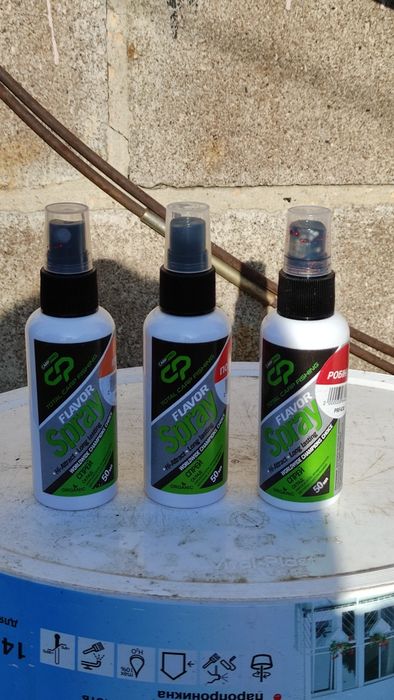 Продам  одним лотом