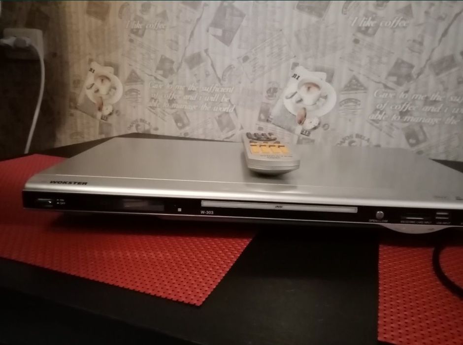 DVD проигрыватель