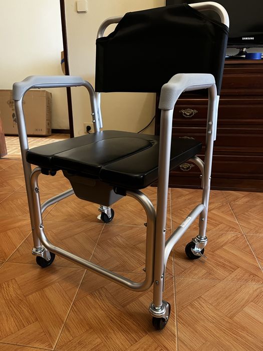 Cadeira de apoio duche