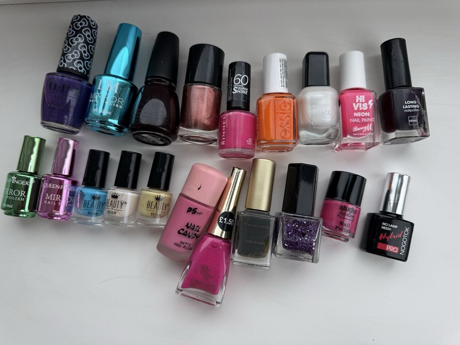 лаки для ногтей. OPI kiko essie queen fingers