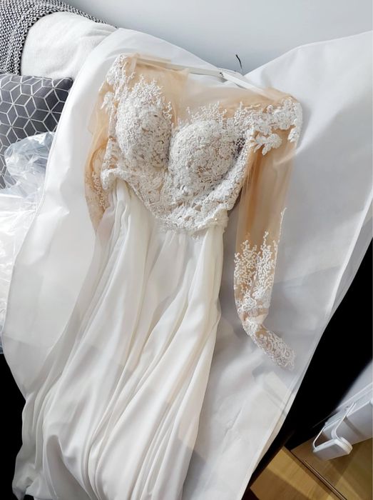 Suknia slubna mila nova