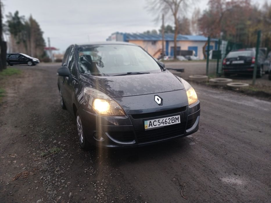 Renault Scenic 3 1.5dci 2009 рік