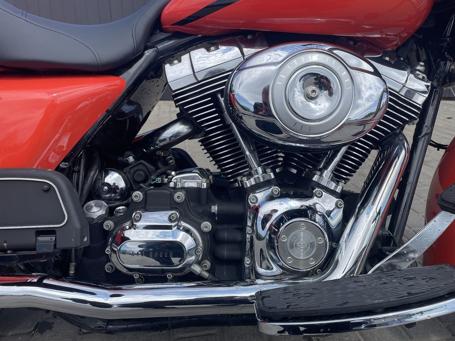 Road Glide FLTR 2008