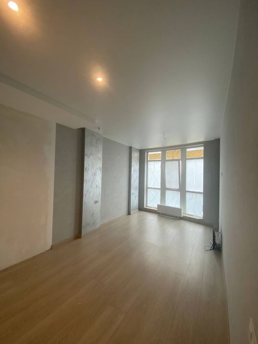 Квартира с тремя спальнями и кухней-студией на пр.Гагарина, новый дом!