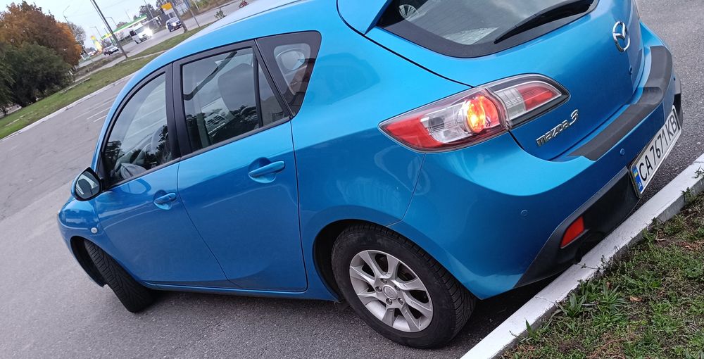 Мазда 3 1.6дизель