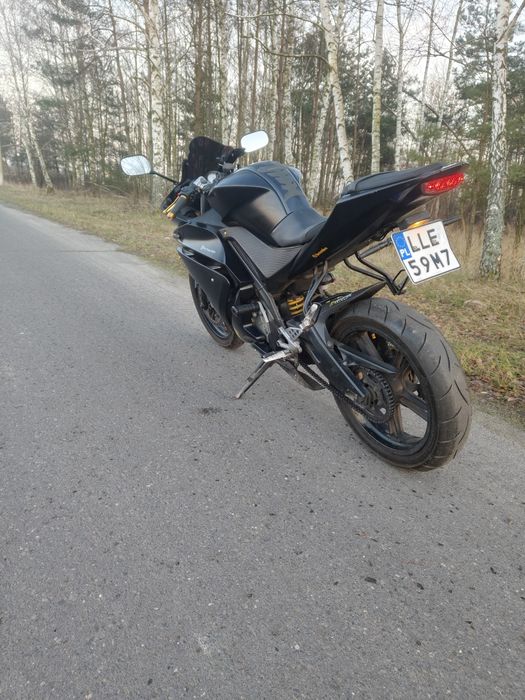 Yamaha yzf r125  z 2012