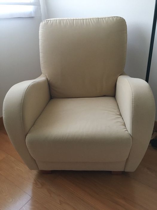 Poltrona bege + sofá