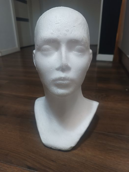 Manekin główa używany